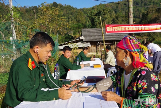 Gần 20 năm chăm sóc sức khỏe cho đồng bào vùng cao

